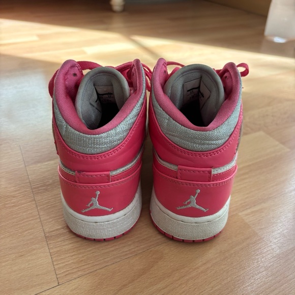 🚫SOLD🚫 - Picture 5 of 8